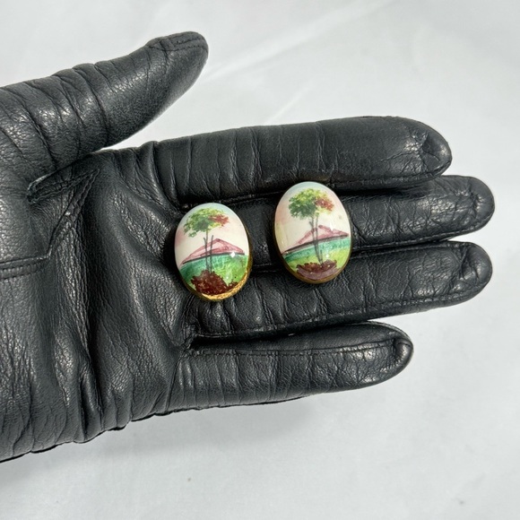 Jewelry - Vintage Satsuma Clip-On Earrings, Handpainted Mountain Scape Porcelaine Earrings